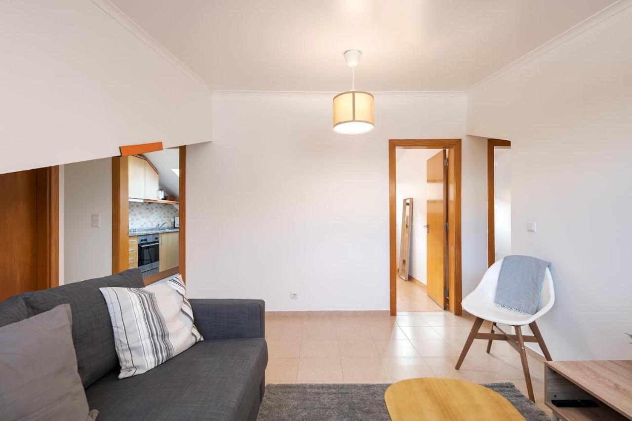 Central Gem IV - Lisbon Trendy Santos District With Dedicated Workspace Exterior foto